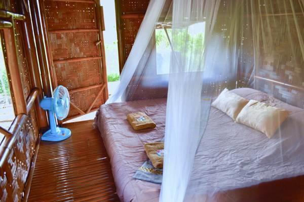 Micky Monkey Beach Hotel Phuket Maikhao Thailand Maikhau-part Kültér fotó