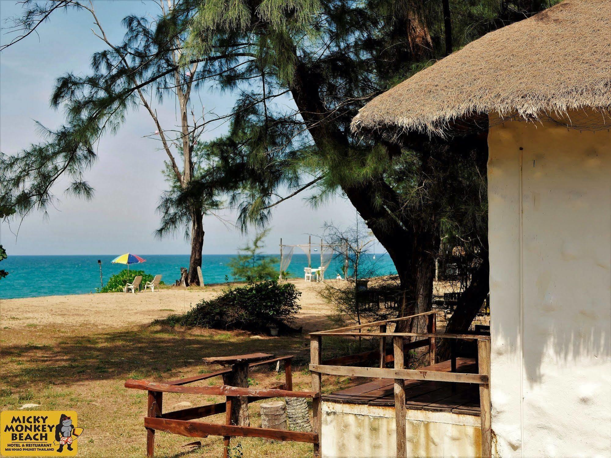 Micky Monkey Beach Hotel Phuket Maikhao Thailand Maikhau-part Kültér fotó