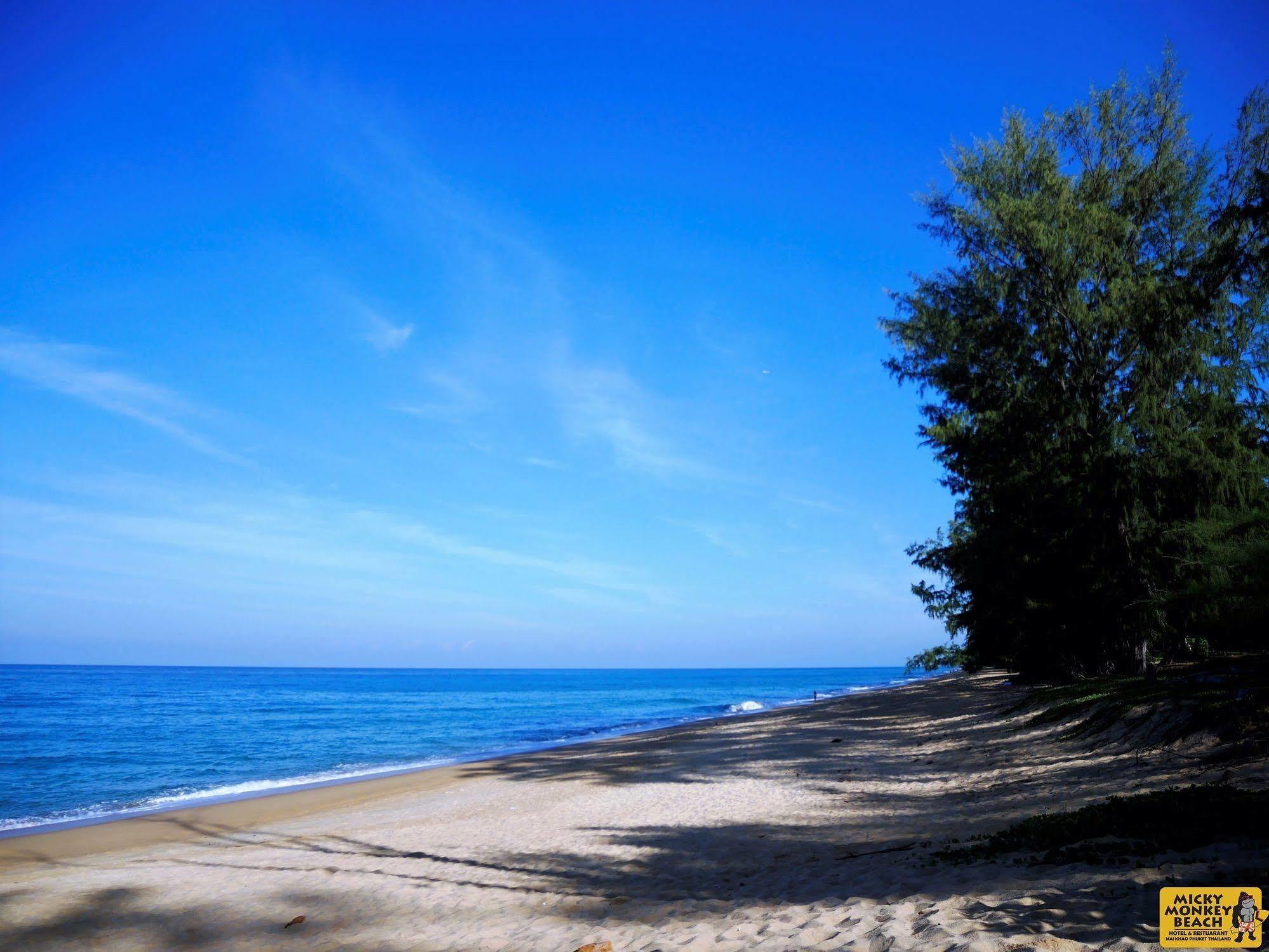 Micky Monkey Beach Hotel Phuket Maikhao Thailand Maikhau-part Kültér fotó
